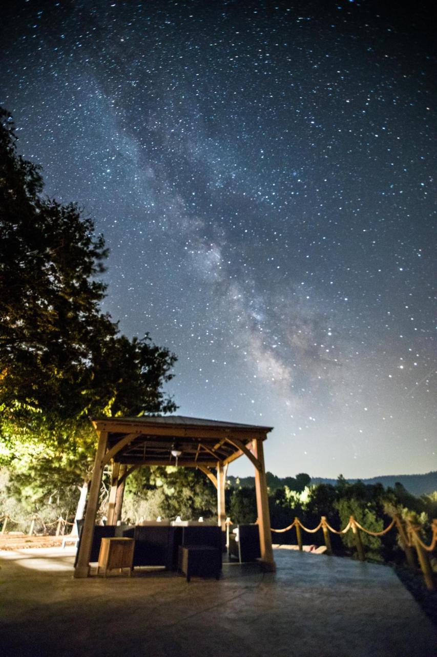Mountain View Playhouse Near Yosemite & Bass Lake オークハースト エクステリア 写真